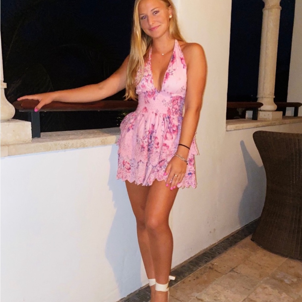 Loveshavk fancy halter neck dress